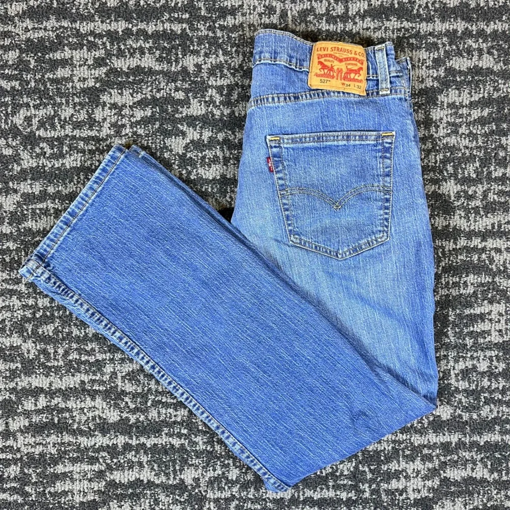 Levis 527 Straight Mens Jeans 34x32 Medium Wash Blue Denim 05527-0693